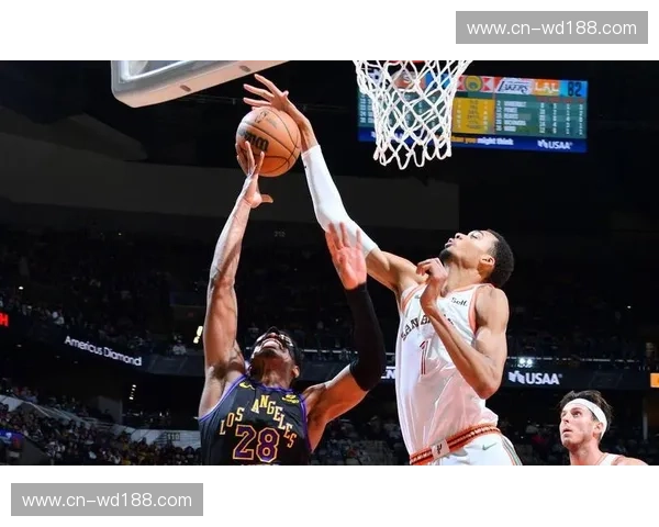 湖人内线双塔护筐优势明显 场均篮板净胜对手4.2个